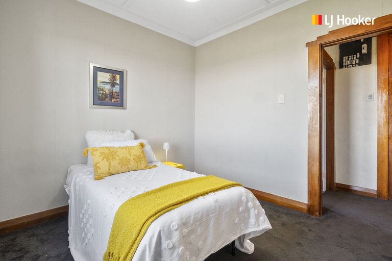 Photo of property in 37 Forfar Street, Clyde Hill, Dunedin, 9011