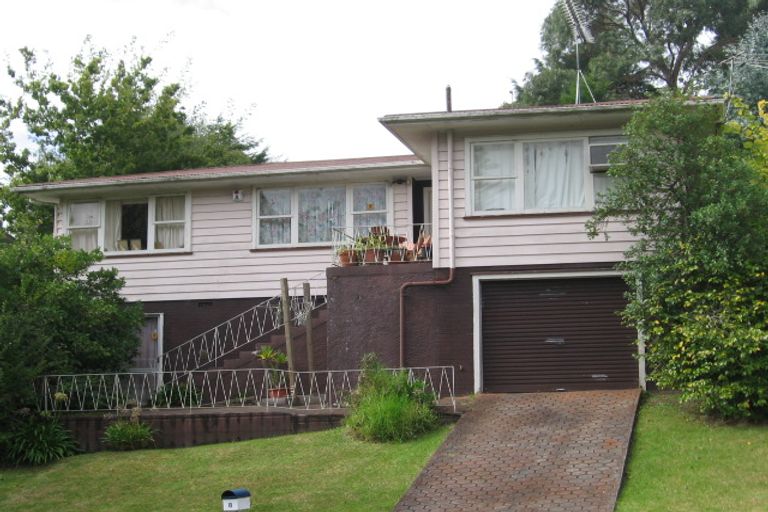 Photo of property in 8 Daffodil Street, Titirangi, Auckland, 0604