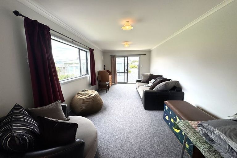 Photo of property in 5 Keatoa Terrace, Owaka, 9535