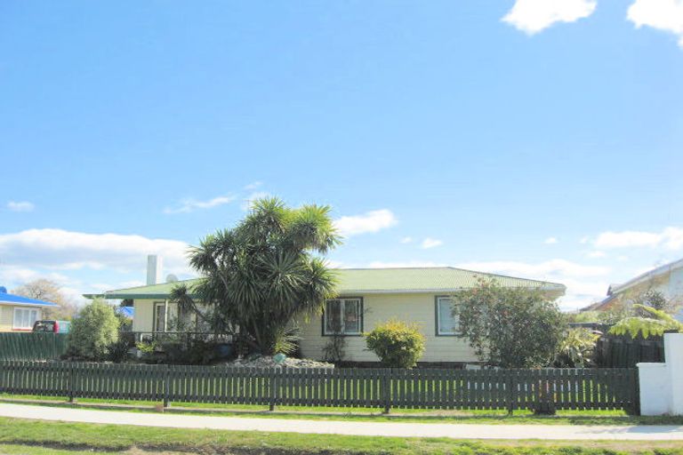 Property details for 8 Sydney Street, Wairoa, 4108