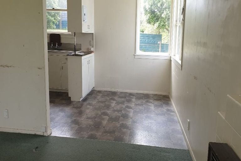 Photo of property in 53 Victoria Street, Patea, 4520