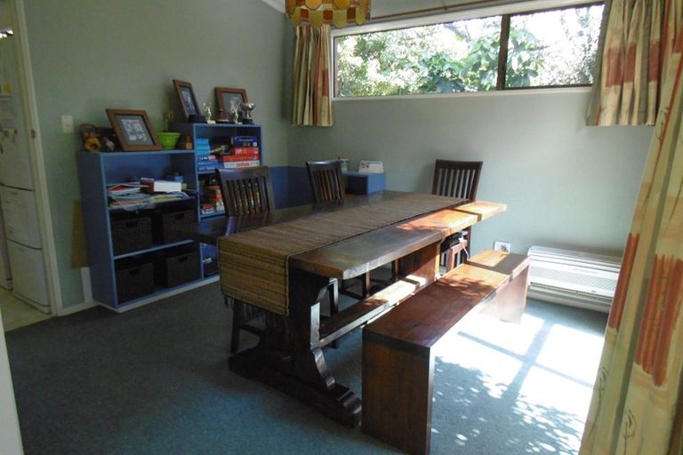 Photo of property in 82b Avonhead Road, Avonhead, Christchurch, 8042