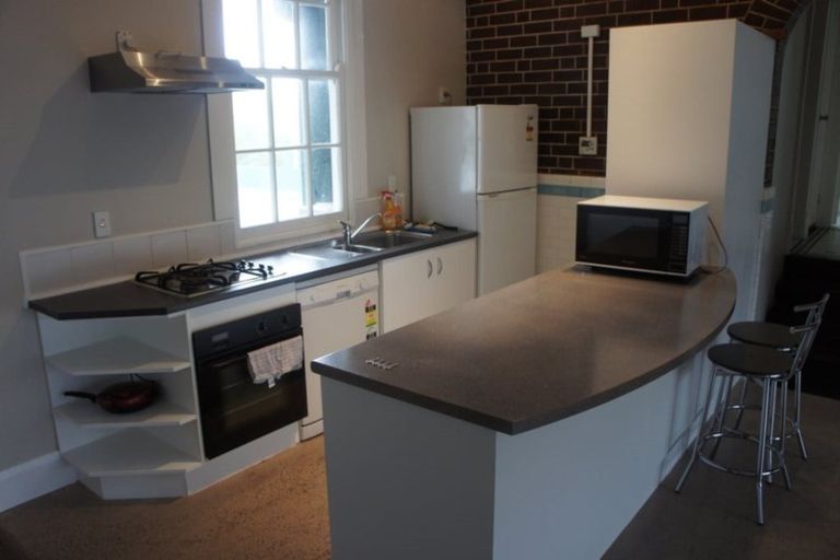 Photo of property in Fire Station Apartments, 54 Northland Road, Northland, Wellington, 6012