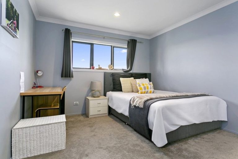 Photo of property in 14 Isobel Hodgson Drive, Cambridge, 3434