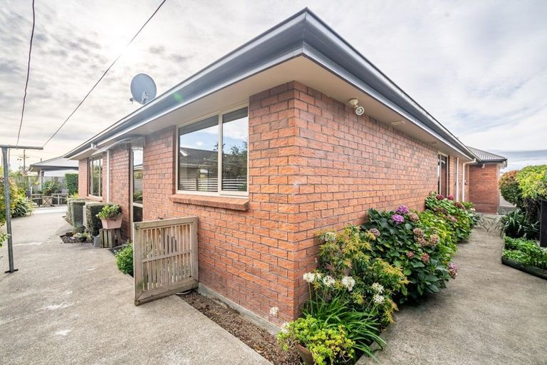 Photo of property in 96 Park Street, Winton, 9720