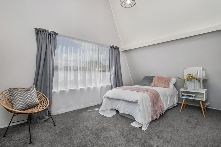 Photo of property in 4/8 Wood Street, Papakura, 2110