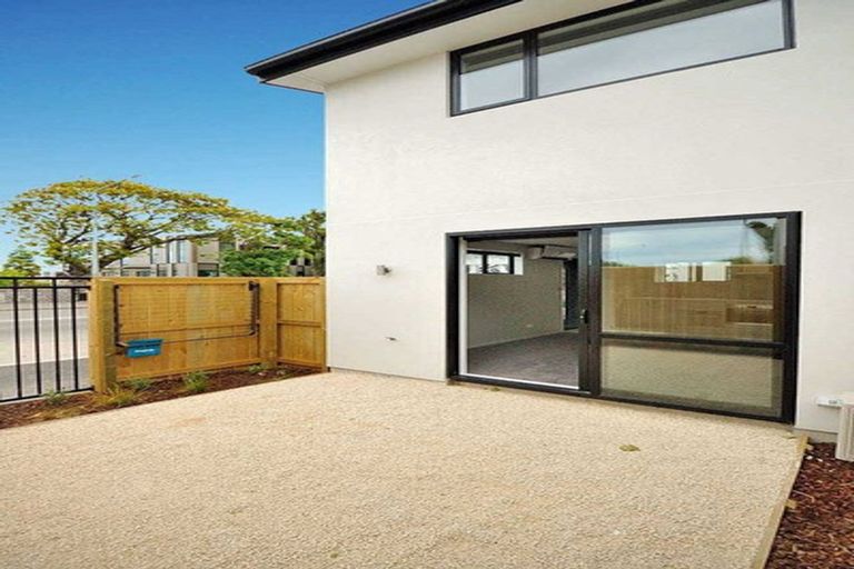 Photo of property in 10/233 Hereford Street, Christchurch Central, Christchurch, 8011