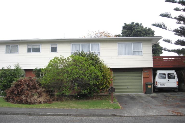Photo of property in 2 Nola Avenue, Raumati Beach, Paraparaumu, 5032