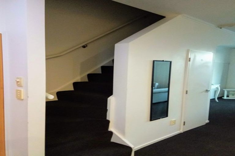 Photo of property in 7a/8 Quay Street, Auckland Central, Auckland, 1010