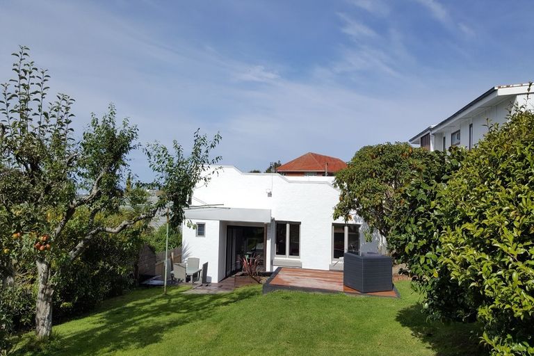 Photo of property in 68 Hawthorn Avenue, Mornington, Dunedin, 9011