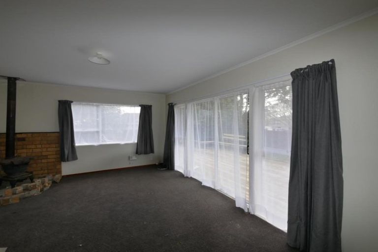 Photo of property in 15 Fairdale Avenue, Red Hill, Papakura, 2110