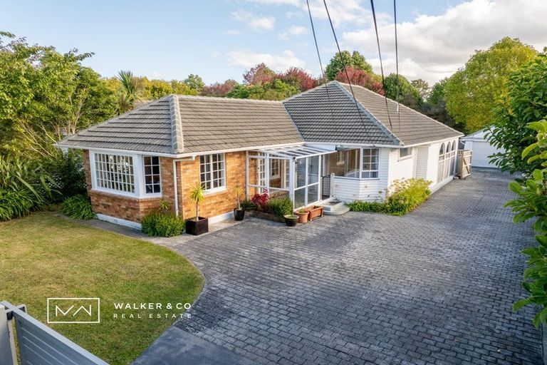 Photo of property in 51 Brentwood Street, Trentham, Upper Hutt, 5018