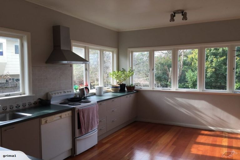 Photo of property in 4149 Great North Road, Glen Eden, Auckland, 0602