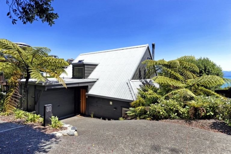 Photo of property in 30 Whitby Road, Britannia Heights, Nelson, 7010