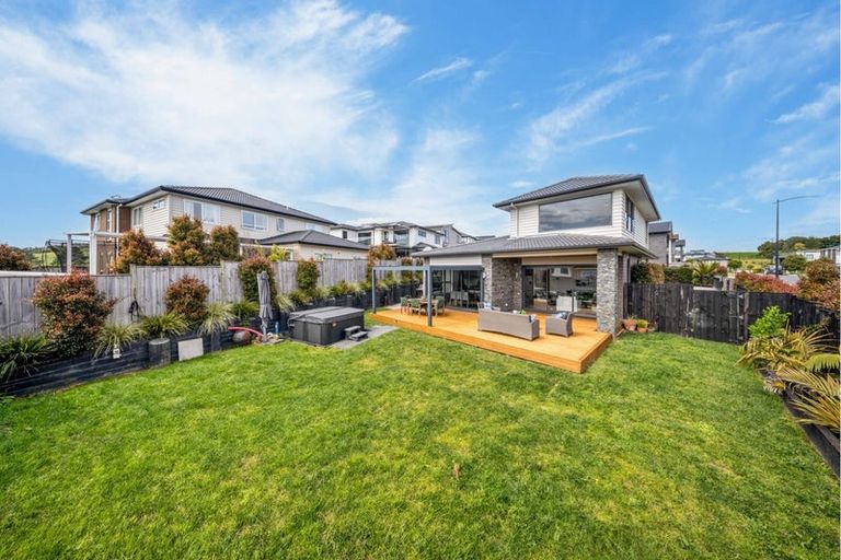 Photo of property in 6 Perehia Road, Flat Bush, Auckland, 2019