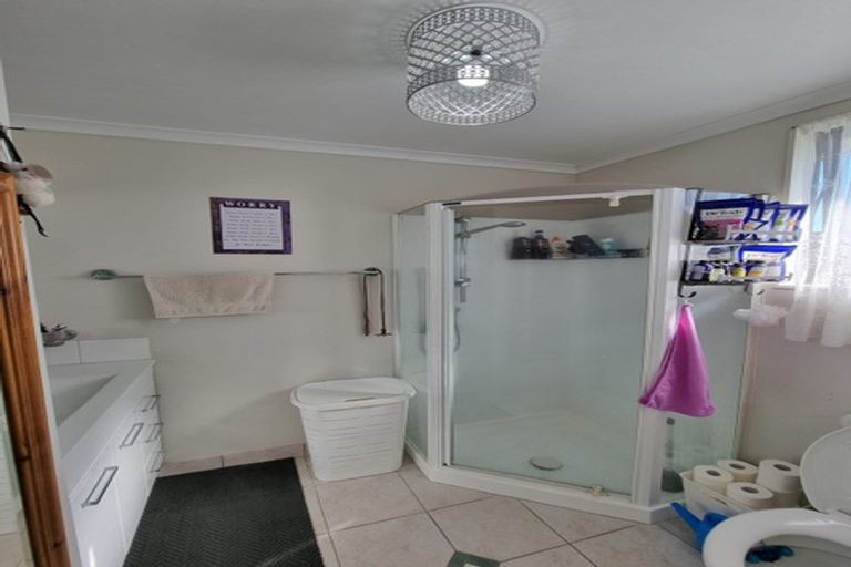 Photo of property in 7 Frederick Reece Drive, The Gardens, Auckland, 2105
