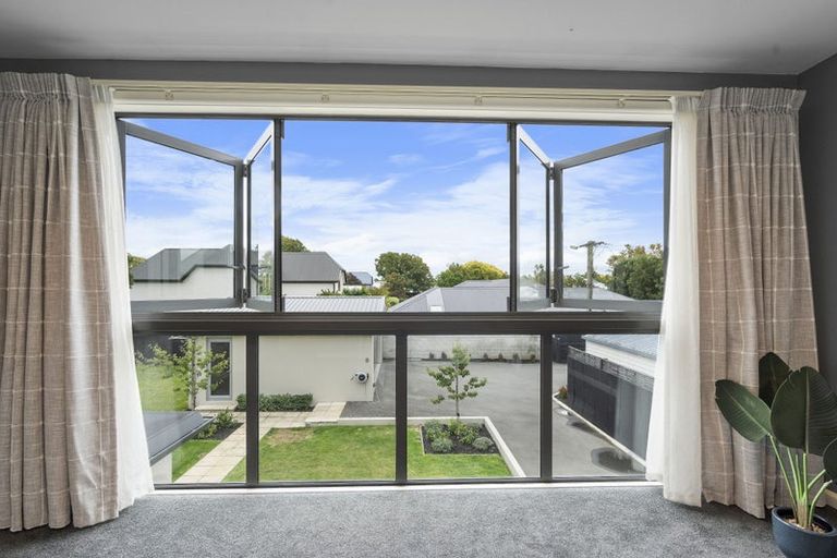 Photo of property in 53 Windermere Road, Papanui, Christchurch, 8053