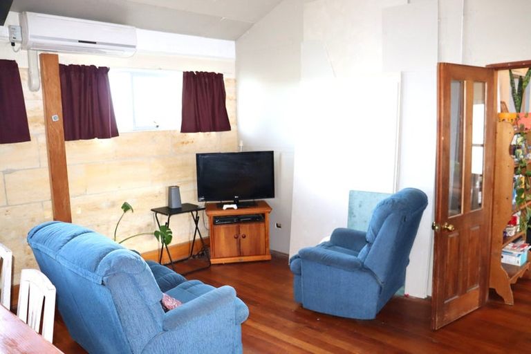 Photo of property in 35 Main Street, Weston, Oamaru, 9401