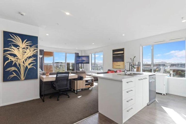 Photo of property in 201/160a Hobsonville Point Road, Hobsonville, Auckland, 0616