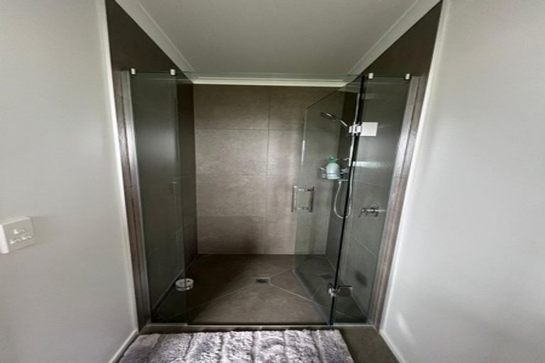 Photo of property in 32 County Drive, Hawera, 4610