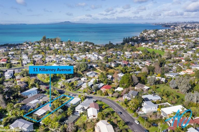 Photo of property in 11 Killarney Avenue, Torbay, Auckland, 0630