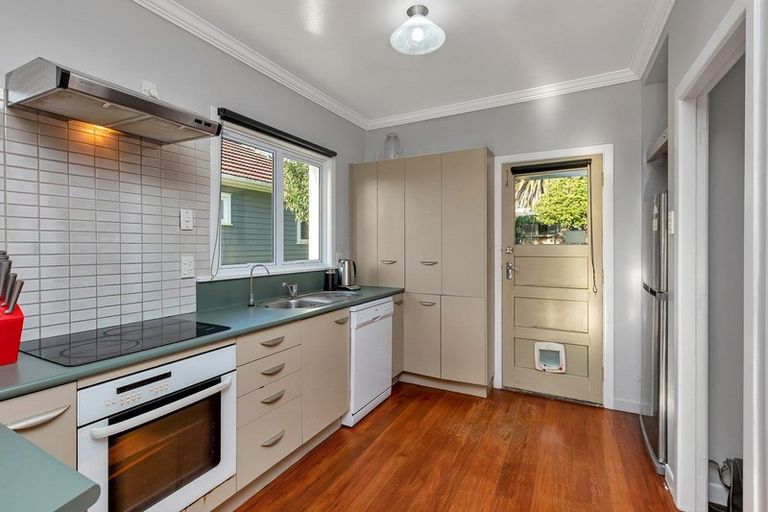 Photo of property in 45 Tarewa Road, Morningside, Whangarei, 0110