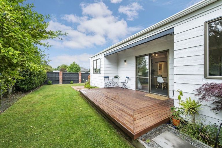 Photo of property in 17 White Street, Rangiora, 7400
