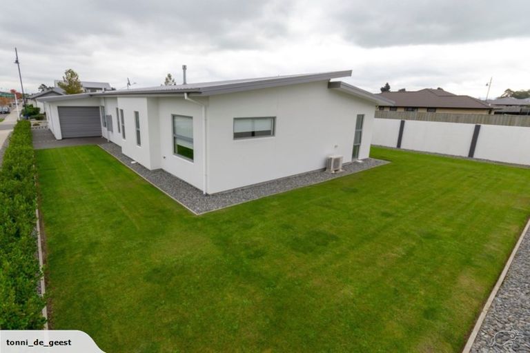 Photo of property in 2 Nga Tupuna Street, Pegasus, 7612