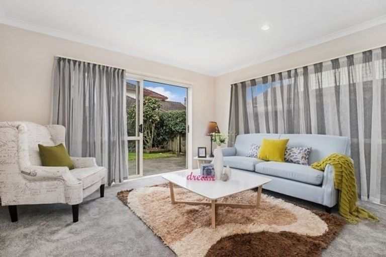 Photo of property in 12a Marne Road, Papakura, 2110