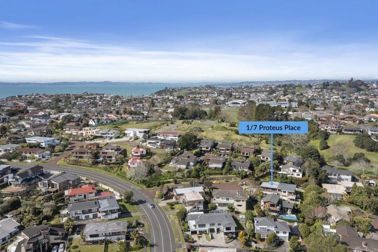 Photo of property in 1/7 Proteus Place, Half Moon Bay, Auckland, 2012