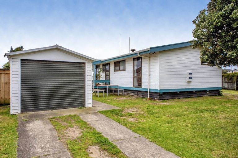 Photo of property in 6 Marlin Drive, Coastlands, Whakatane, 3120