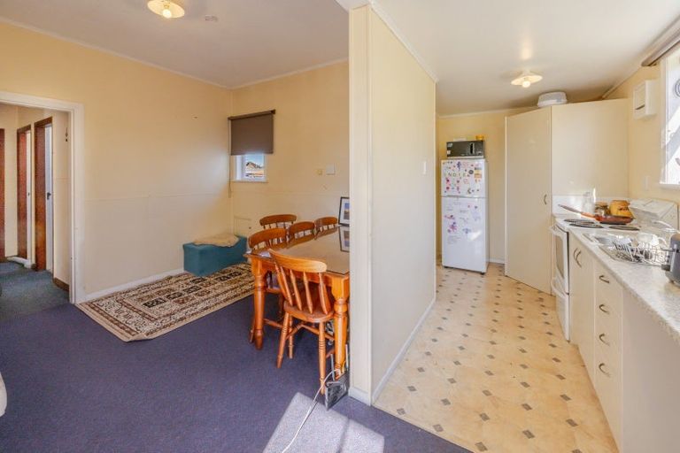 Photo of property in 3 Holyrood Terrace, Waipukurau, 4200