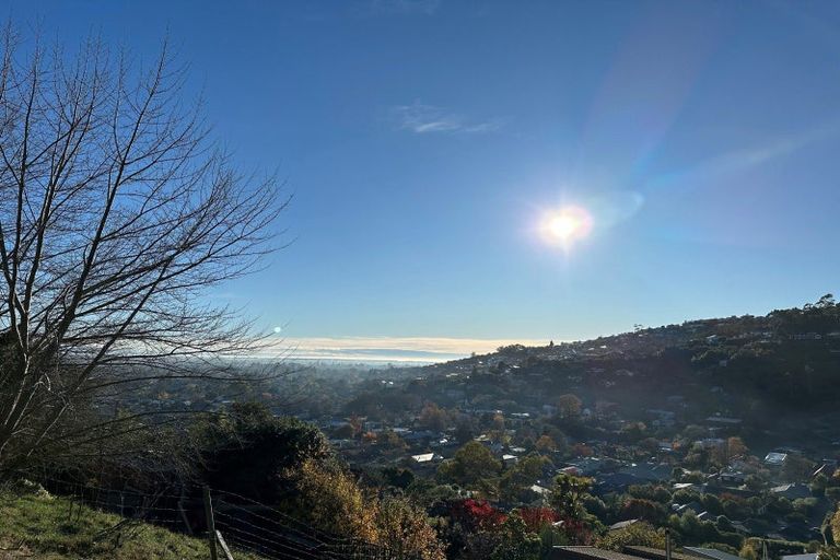 Photo of property in 16 Emerald Lane, Cashmere, Christchurch, 8022