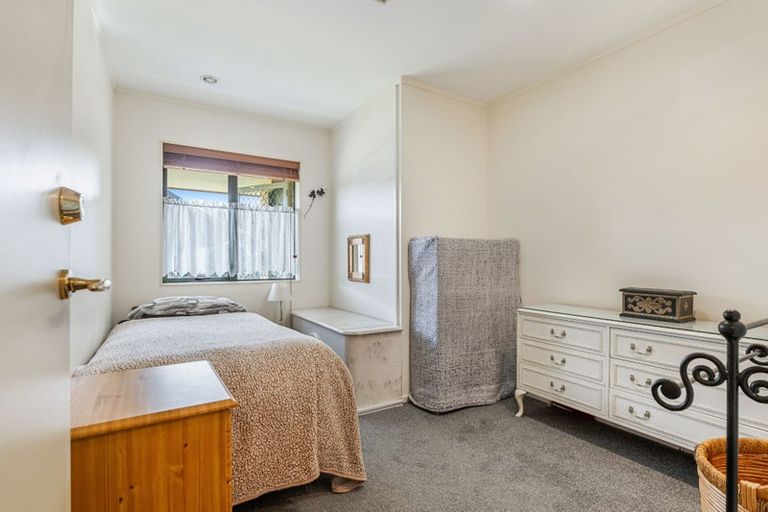 Photo of property in 15/262 Centreway Road, Orewa, 0931