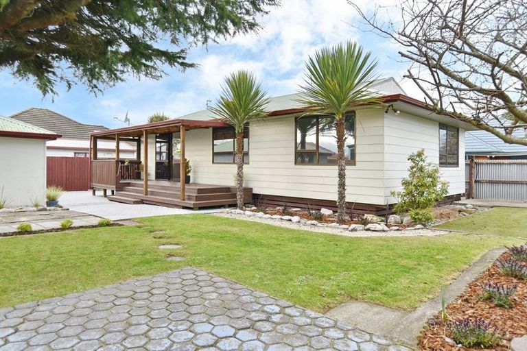 Photo of property in 102a Amyes Road, Hornby, Christchurch, 8042