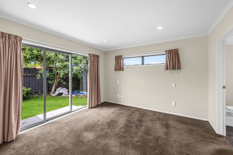 Photo of property in 102a Lumsden Road, Akina, Hastings, 4122