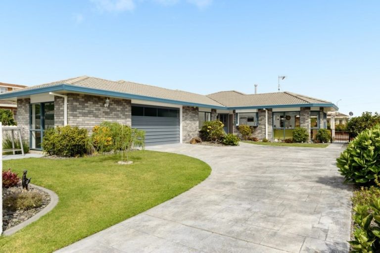 Photo of property in 30 Oleander Lane, Mount Maunganui, 3116