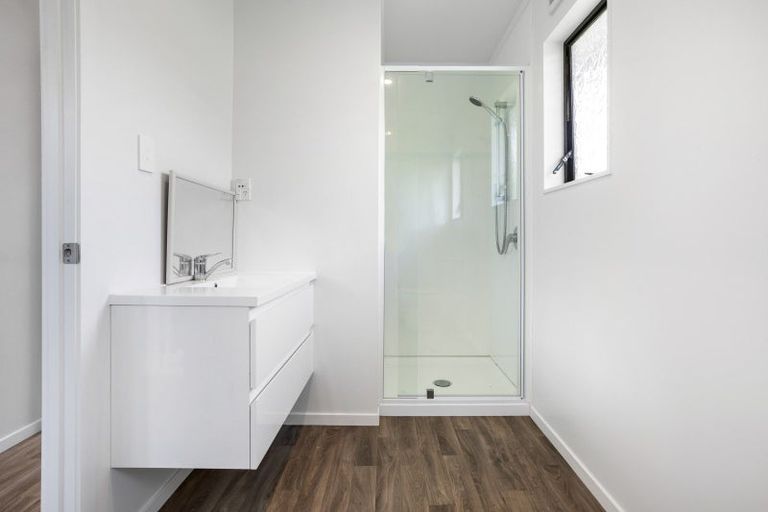 Photo of property in 104 Titiro Place, Onemana, Whangamata, 3691