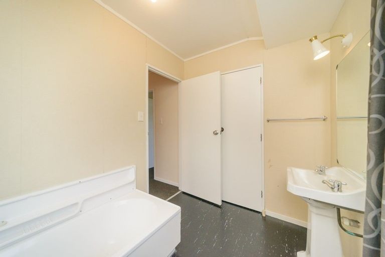 Photo of property in 8b Tyne Street, Roslyn, Palmerston North, 4414