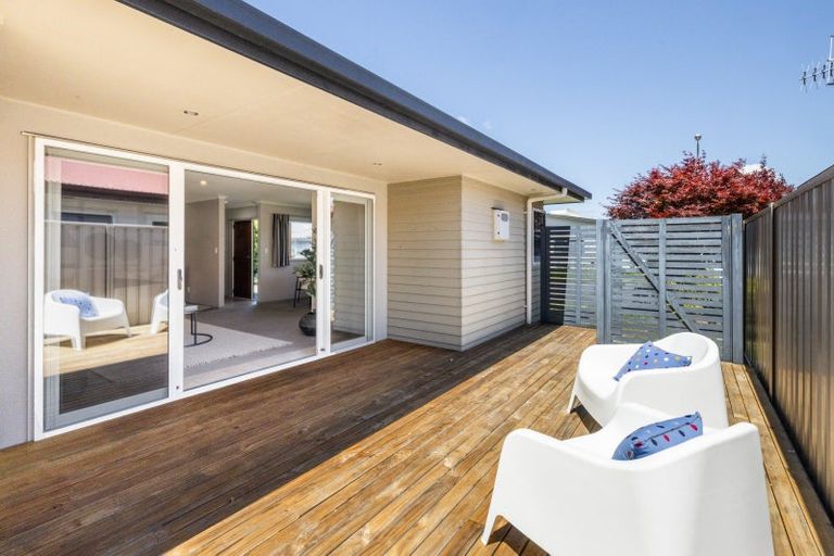 Photo of property in 1111c Karamu Road North, Mayfair, Hastings, 4122