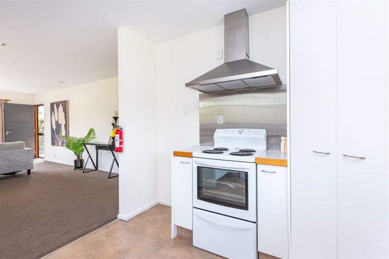 Photo of property in 2 Arran Crescent, Woolston, Christchurch, 8062