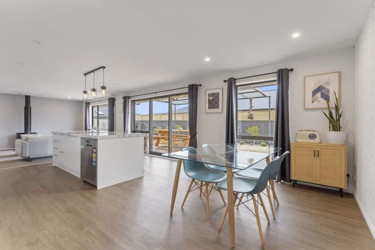 Photo of property in 4 Fearne Drive, Woodend, 7610