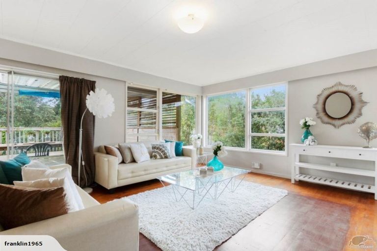 Photo of property in 27 O'halloran Road, Howick, Auckland, 2014