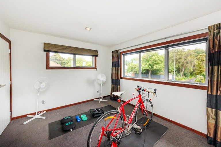 Photo of property in 181a Fitzherbert Avenue, West End, Palmerston North, 4410