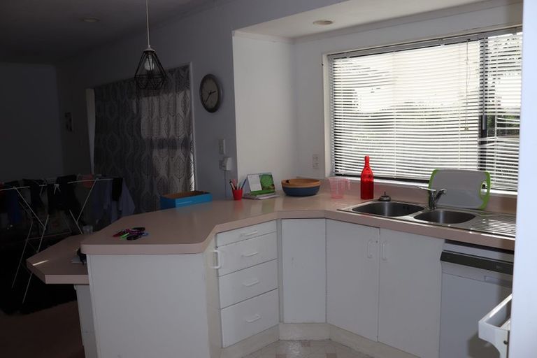 Photo of property in 35 Orangewood Drive, Northpark, Auckland, 2013