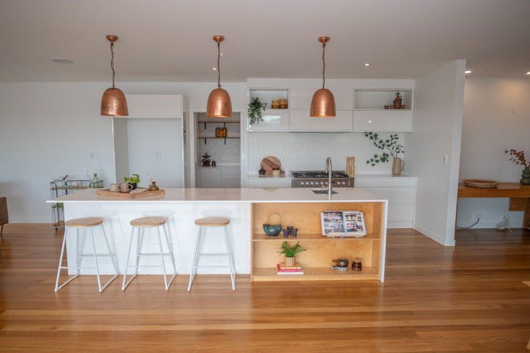 Photo of property in 5 Frangipani Street, Cable Bay, 0420