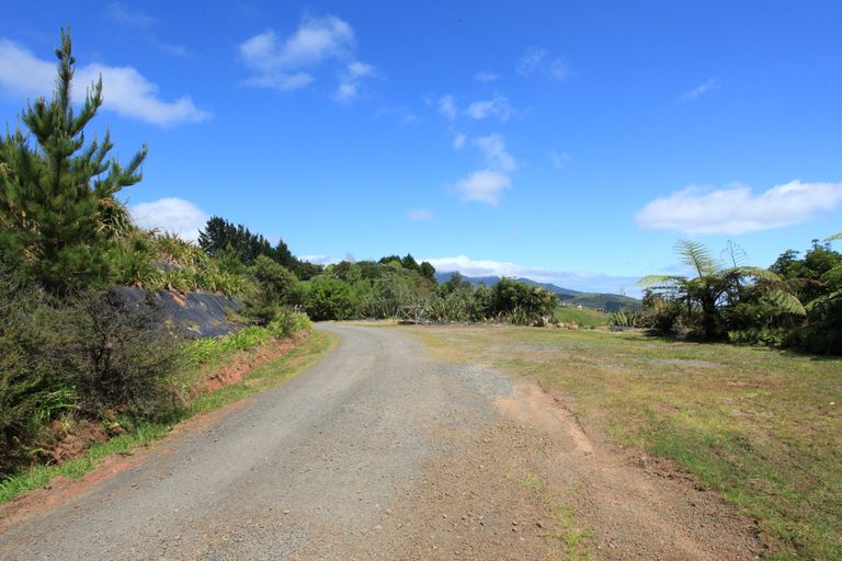 Photo of property in 72 Maungatawhiri Road, Raglan, 3295