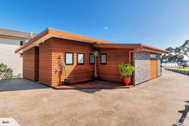 Photo of property in 1212a Cove Road, Langs Beach, Waipu, 0582