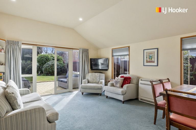 Photo of property in 3 Bishop Verdon Close, Mosgiel, 9024