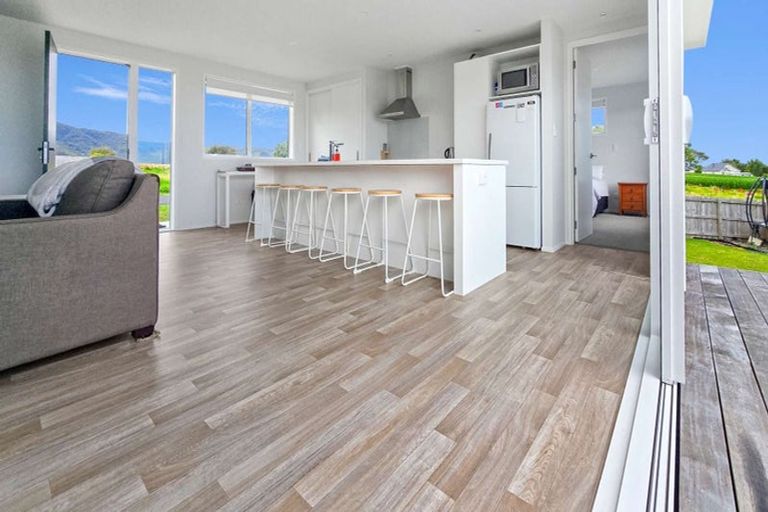 Photo of property in 24 Rawinia Place, Te Kaha, 3199